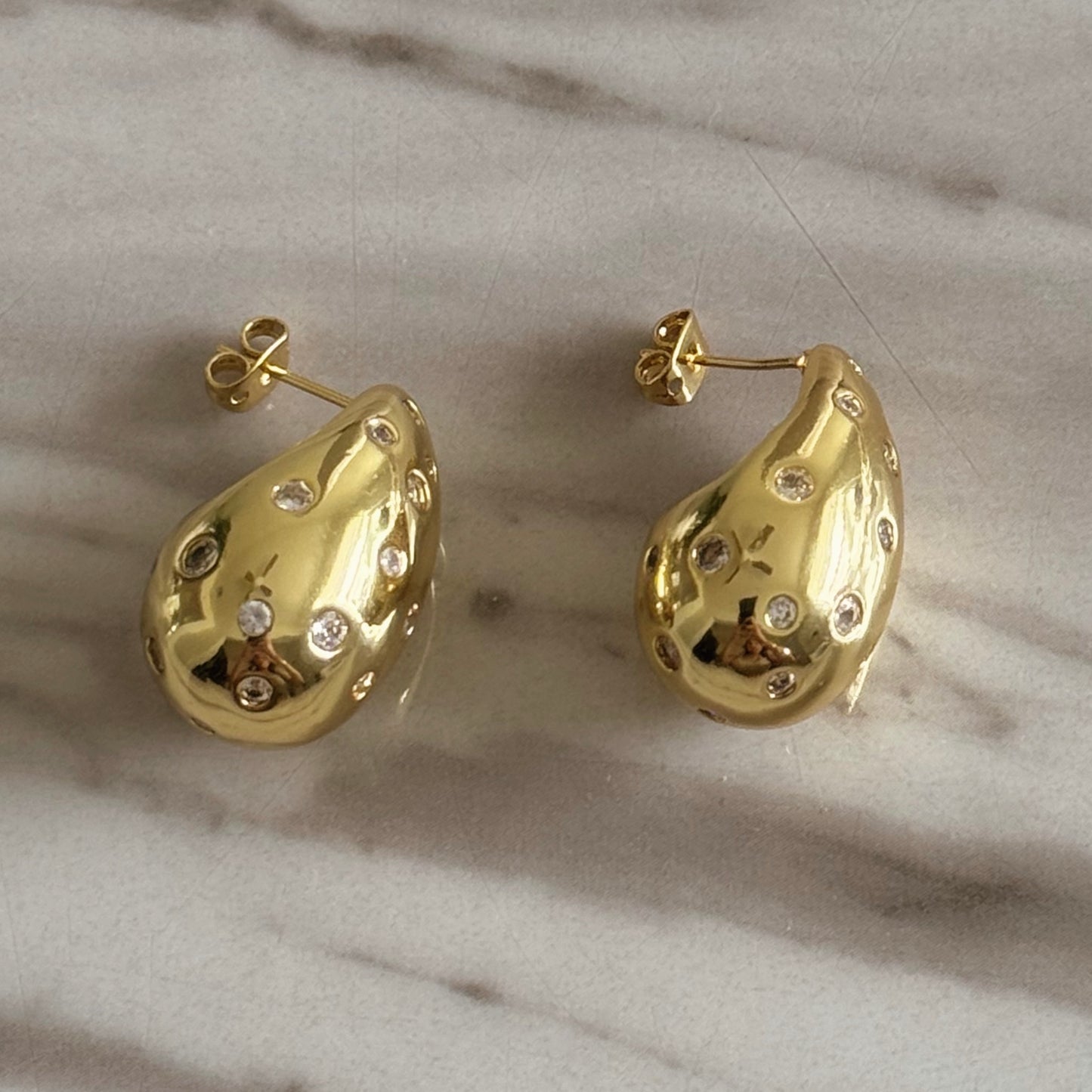 Chunky Diamond Drop Earrings Gold