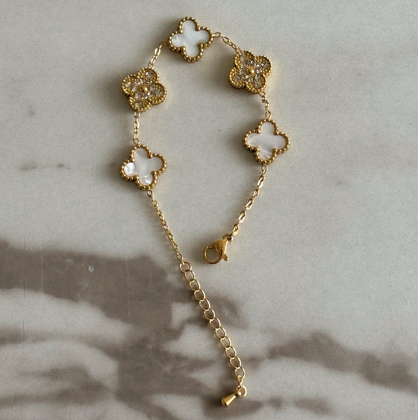 VCA White Clover Bracelet