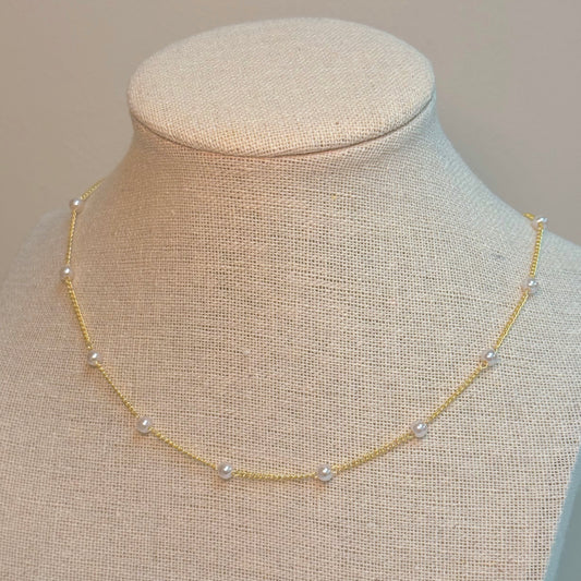 Pearl Dainty Necklace