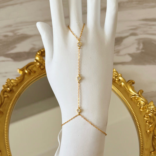 Three Diamond Hand Chain