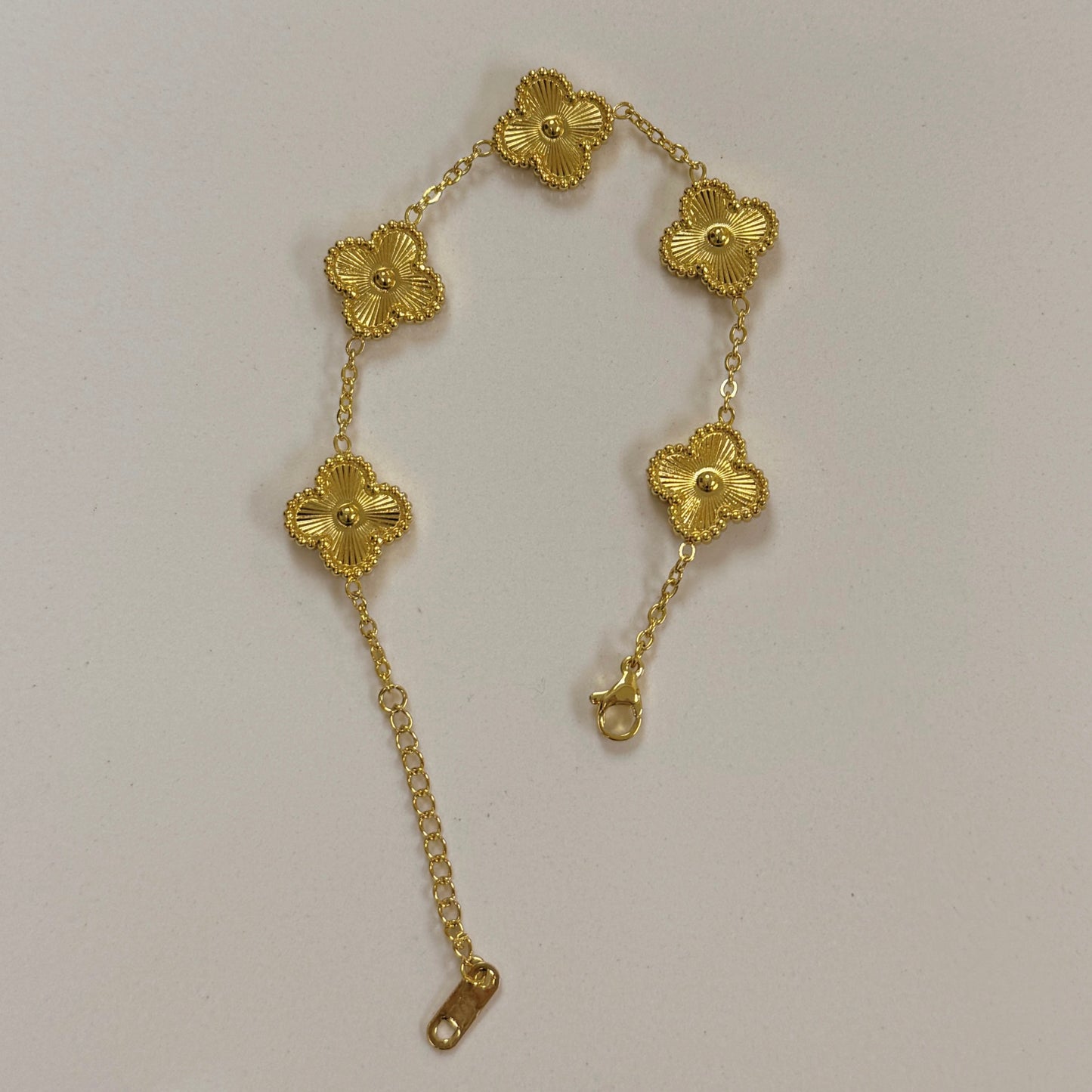 VCA Gold Clover Bracelet